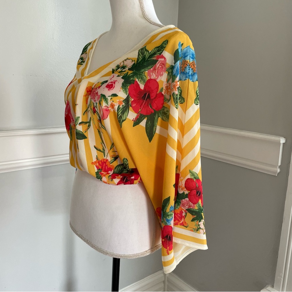 Flying Tomato Small Floral V-Neck Yellow Top Boho Tropical Faux Wrap Kimono - Picture 6 of 10